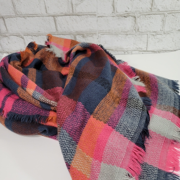 Plaid print colorful warm blanket scarf - Picture 5 of 11